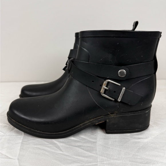 Lucky Brand Womens Rindah Rain Ankle Boots - Picture 2 of 9